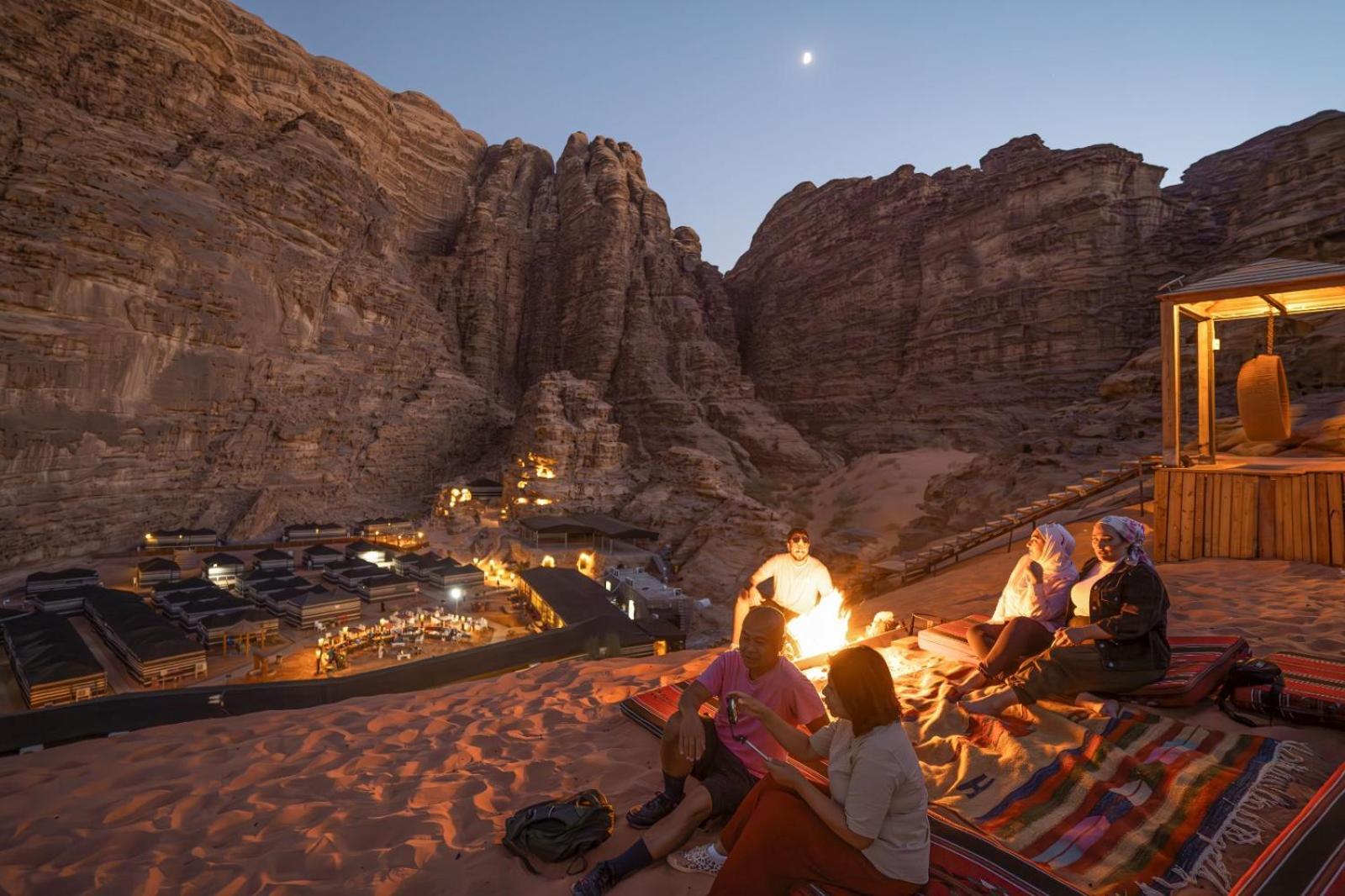 Rahayeb Desert Camp Wadi Rum Esterno foto
