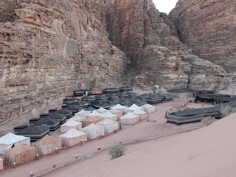 Rahayeb Desert Camp Wadi Rum Esterno foto
